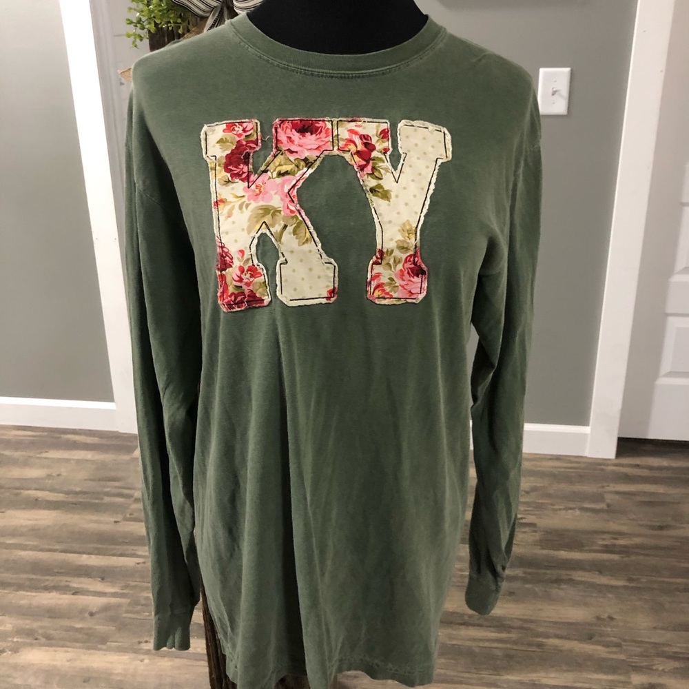 olive kentucky top